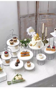 Support de présentation élégant en céramique blanc et or pour desserts, socle <span class=keywords><strong>à</strong></span> gâteau, <span class=keywords><strong>plateau</strong></span> de service pour pâtisseries, idéal pour les mariages, les anniversaires et la décoration de fêtes - Product Image 5