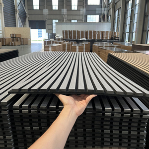 Panneau mural acoustique de surface en placage de bois naturel pour la décoration intérieure et la réduction du bruit - Product Image 2