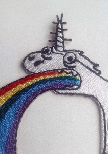Patch brodé licorne arc-en-ciel amusant, motif dessin animé, applique licorne mignonne et originale pour veste, sac <span class=keywords><strong>à</strong></span> dos, streetwear, décoration DIY pour adolescents - Product Image 3