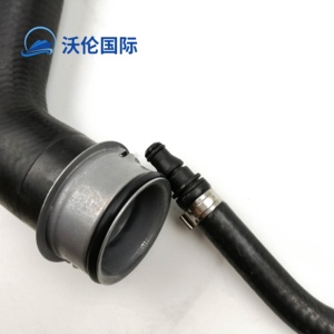 Nuovo tubo del radiatore del liquido di raffreddamento per MERCEDES A207 c204 W204 W207 X204 2045010382 <span class=keywords><strong>collettore</strong></span> di aspirazione in gomma - Product Image 5