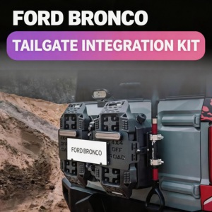 แพลตฟอร์มแร็คหลังคา Simone สำหรับ Ford Bronco 4 ประตู แบบ Overland ชั้นเดียว/สองชั้น พร้อมบันไดข้างและแผงประตูหลังแบบรวม - Product Image 3