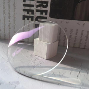 <span class=keywords><strong>Lentes</strong></span> Ópticas con Recubrimiento HMC 1.56, <span class=keywords><strong>Bifocales</strong></span> <span class=keywords><strong>Invisibles</strong></span>, con Bloqueo de Luz Azul, Parte Superior Plana y Redonda - Product Image 1