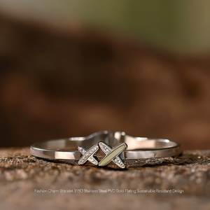 สร้อยข้อมือแฟชั่นดีไซน์สวย ทนทาน ผลิตจากสแตนเลสสตีล 316L ชุบทอง PVD - Product Image 3