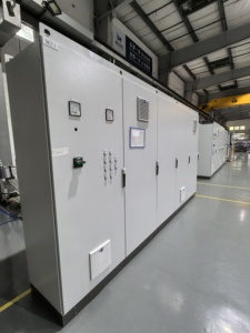 Control PLC para Línea de Producción Industrial en Interiores, IP54, con Certificación CE ISO 9001, Corriente de 63A, OEM ODM - Product Image 4