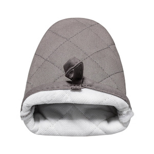 Gants de four gris en coton épais isolant thermiquement pour utilisation au four - Product Image 2