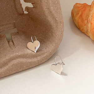 S925 Sterling Silver Heart Shape Drop <b>Earrings</b> For Women Everyday Wear White Color <b>Fine</b> Dangle <b>Earrings</b> - Product Image 3