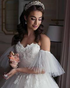 Princesa vestido de baile vestidos de novia fuera del hombro <span class=keywords><strong>con</strong></span> cordones en la espalda barrido tren apliques cuentas <span class=keywords><strong>capilla</strong></span> jardín vestidos de novia Vestidos De - Product Image 2