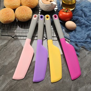 ไม้พายซิลิโคนทนความร้อน ไม่ติดกระทะ สำหรับผสมครีมเค้ก - Product Image 3