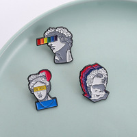 Broches amusantes LGBT arc-en-ciel en émail souple, badges de revers, portrait classique grec, art abstrait, personnages, statue, visage