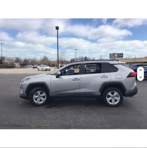 <span class=keywords><strong>Toyota</strong></span> RAV 4 XLE SUV <span class=keywords><strong>2023</strong></span> USADO con Poco Kilometraje - Product Image 2