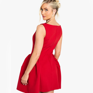 Femmes élégant été Mini robe cou une épaule conception flatteur martelé <span class=keywords><strong>sans</strong></span> manches plissé côté détail modeste solide - Product Image 5