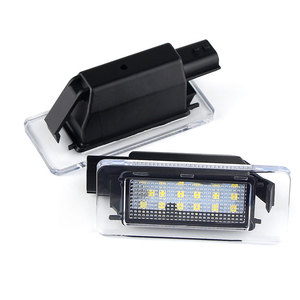 Luz LED para matrícula Nissan Serena 265108990E, carcasa transparente blanca de material PC para reemplazo y reparación - Product Image 1
