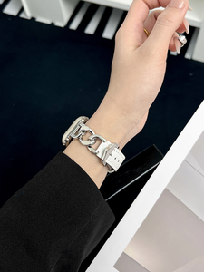 Nouveauté <span class=keywords><strong>Bracelet</strong></span> de montre en toile et chaîne en métal inoxydable Série <span class=keywords><strong>fantaisie</strong></span> pour femmes 10 11 46 mm Bracelets pour <span class=keywords><strong>Apple</strong></span> <span class=keywords><strong>Watch</strong></span> - Product Image 3