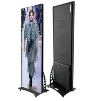 Bon marché wifi support au sol mural publicité intelligente led affichage mural roues support ledwall écran led affiches led affiche p25