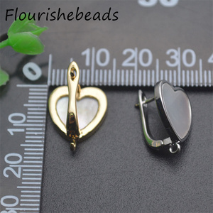 Hot Bán Chống Phai Vật Liệu Đồng 18K Mạ Vàng Rhodium Mạ Trái Tim Vỏ Màu Trắng <span class=keywords><strong>Clasp</strong></span> Bông Tai Móc Cho Đồ Trang Sức Làm - Product Image 6