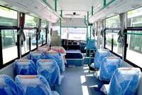 À vendre bus de passager chinois, c'est-à-dire Van Diesel 24-30 places 6.6m