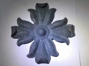 Rèn các bộ phận hoa sắt và lá rèn để trang trí hàng rào và cổng - Product Image 5