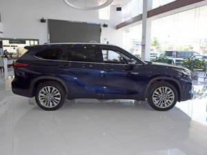 YT <span class=keywords><strong>Auto</strong></span> 2024 Toyota Highlander, <span class=keywords><strong>Precio</strong></span> <span class=keywords><strong>de</strong></span> Fábrica en China, Vehículos Nuevos, Automáticos, Autos Nuevos en Venta - Product Image 4