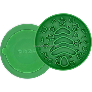 Accessoires pour chiots pain d'épice homme béquille étoile interactive silicone chien congélateur personnalisé chien lécher tapis noël mangeoire lente - Product Image 3