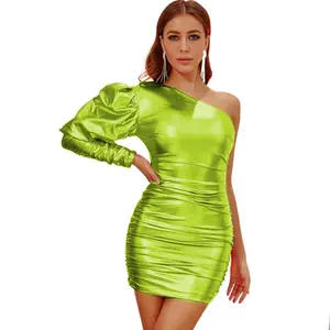 Sexy Pailletten Frauen One Shoulder Bubble Sleeves Plissee Wrap Hüften Mini kleid für Mädchen Nachtclub Party Body Con