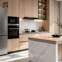 Meubles de cuisine modernes sur mesure en usine, ensemble complet, armoires en bois grainé, îlot en marbre laqué, fournisseur en gros pour projets
