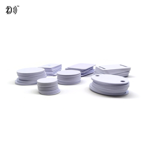 무료 샘플 맞춤형 크기 공장 가격 RFID 태그 NTAG215 <span class=keywords><strong>NFC</strong></span> 태그 재기록 가능한 미니 PVC <span class=keywords><strong>NFC</strong></span> 카드 13.56MHz 게임용 - Product Image 5