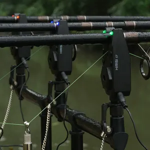 <span class=keywords><strong>Set</strong></span> di Avvisatori Acustici Wireless Hirisi per Carpfishing con Luce da Campeggio, Indicatore di Abboccata Impermeabile S7-4D e Accessori da Pesca - Product Image 3