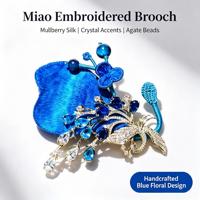 Bros Sutra Mulberry Jahitan Tangan, Pin Kerah Phoenix Bunga Biru Hiasan Perhiasan Etnik Wanita Buatan Tangan Unik
