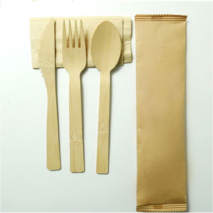 Ensemble de couverts jetables biodégradables en bambou avec impression de logo personnalisé (fourchette, cuillère, couteau) - Product Image 2