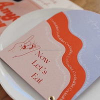 Ensemble de cartes de mariage découpées sur mesure avec pompon, invitation, RSVP et menu inclus, design vintage personnalisé, en carton