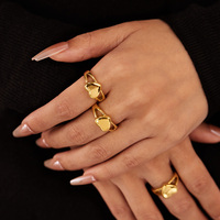Fashion Ladies Jewelry Wasserdichte hypo allergene Edelstahl Gravierbare leere Herz moderne Ringe
