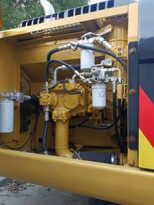 รถขุดมือสองญี่ปุ่นแท้ Caterpillar 330d ขนาด 40 ตัน พร้อมปั๊มในสต็อก - Product Image 5