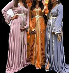 Caftan de demoiselle d'honneur de luxe | Superbe robe longue au sol avec broderie lourde Zardozi pour mariage et fête - Product Image 4