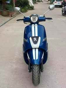 <span class=keywords><strong>Scooter</strong></span> rétro Peugeot <span class=keywords><strong>Django</strong></span> 150 - Product Image 3