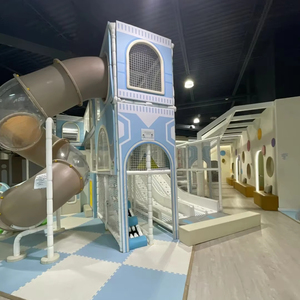 Équipement de jeu souple personnalisé Ledi-95 de 500 mètres carrés pour enfants, aire de jeux intérieure avec fonctions de jeu de rôle, parc d'attractions en bois et métal - Product Image 1