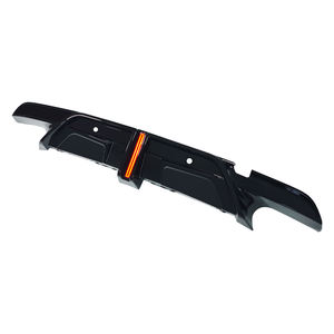 Hoge kwaliteit, populaire PP-materiaal diffuser voor 19-26 X5M F95 diffuser achterlip met LED - Product Image 3