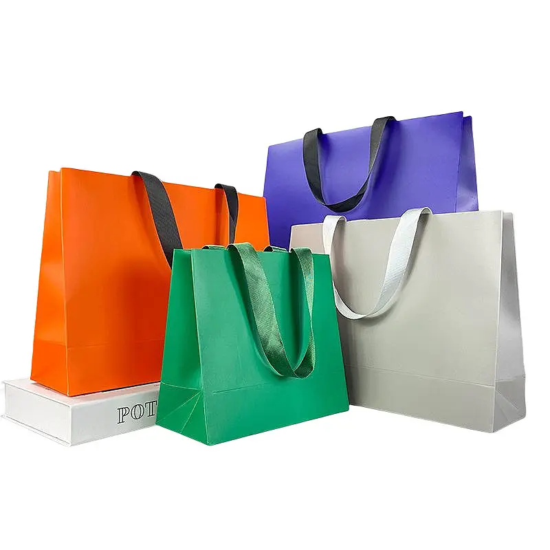 Tassen Kleding Groothandel-Aangepast Logo Wit Bruin Papier Cadeau, Kraft Print Boodschappentassen Met Handvatten/