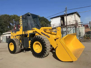 Chargeuse sur pneus Komatsu WA320 WA320-3 WA320-5 en bon état - Product Image 4