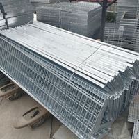 Caillebotis en acier à persiennes en métal personnalisé 1500mm HDG Grilles d'égout de sol en acier inoxydable Fabricant coréen pour la décoration
