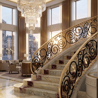 Rampe d'escalier en fer forgé de luxe haut de gamme, design couronne, style palais, design traditionnel, résistante à la rouille, protégée contre les UV, marque JXY