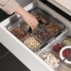 Contenedor de almacenamiento de especias de plástico sin BPA, contenedor de almacenamiento de alimentos, juego de organizador de almacenamiento de nevera con asa - Product Image 5