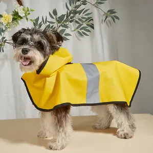 LM0005K produk baru jas hujan anjing strip reflektif tahan air berkerudung anjing besar jas hujan jubah dan ponco untuk anjing