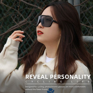 KAPVOE 2023 la più recente lente fotocromatica HD <span class=keywords><strong>View</strong></span> Classic TR90 Frame UV400 Protect Outdoor Indoor Bicycle Sports occhiali da sole Mountain - Product Image 6