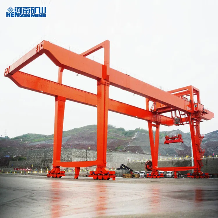 Xinxiang Kuangshan ISO CE 11ton 12ton 13ton 14ton Porta di Gestione contenitore Montato Su Guida container Gru A Portale