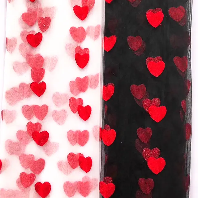 Tela de malla con bordado de corazón rojo henry textiles, accesorios de costura para vestidos y faldas, decoración del hogar, muestra gratis