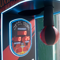 Machine de jeu d'arcade électronique de type sac de frappe pour sports de boxe, de l'usine de Guangzhou, avec interface en anglais, garantie 1 an, pour divertissements de rue, à monnayeur