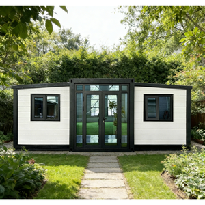 Conteneur Extensible pour Boutique de Détail - Façade en Verre avec Étagères de Présentation et Cabine d'Essayage - Product Image 5