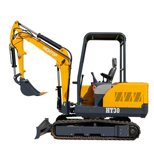 Mini-excavatrice sur chenilles HIGHTOP HT30 avec accessoires interchangeables pour travaux de construction - Product Image 1