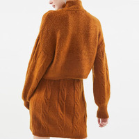 Ensemble assorti confortable en tricot torsadé pour femme : pull court à col montant et manches longues, mini-jupe en tricot, tenue pour tous les jours