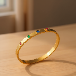 Bracciale Angelina in Acciaio Inossidabile Placcato Oro con Pietre Colorate, Unisex per Uso Quotidiano - Product Image 4